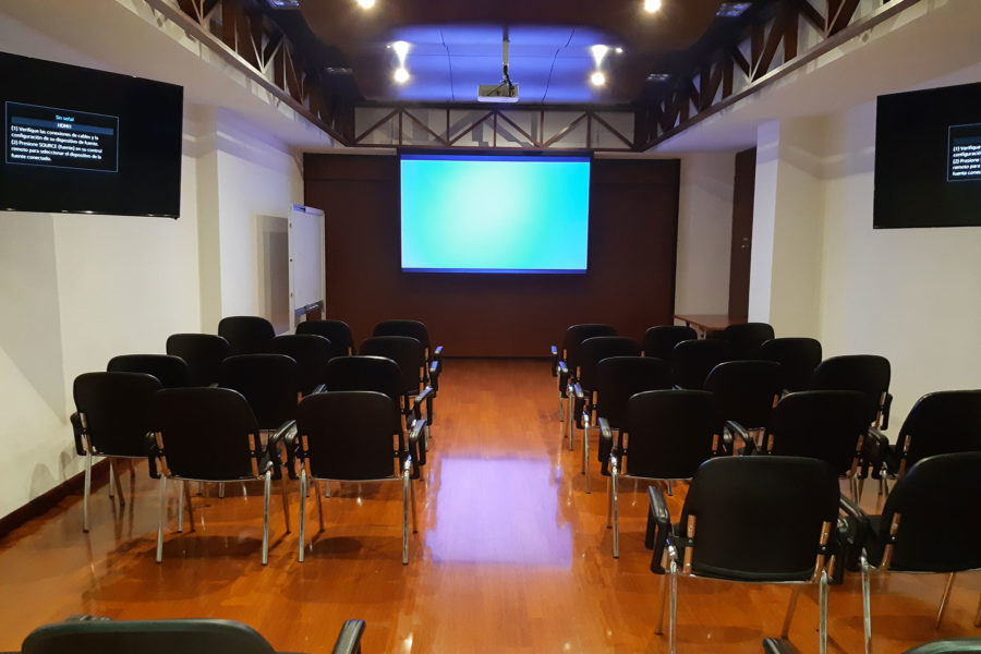 SALAS DE REUNIONES Y AUDITORIOS